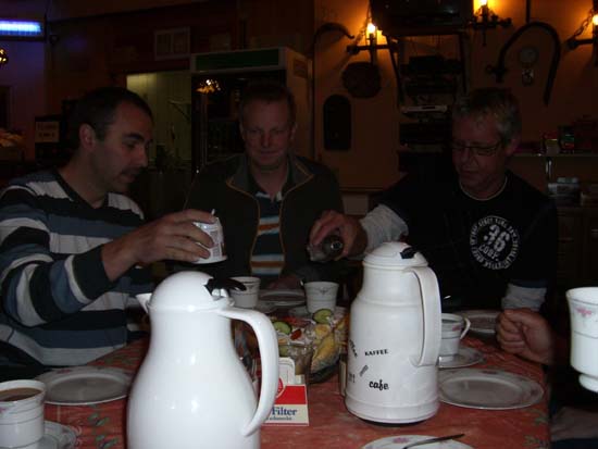 01_beim Frühstück
